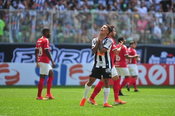 Galo e Colorado jogaram neste domingo, no Horto