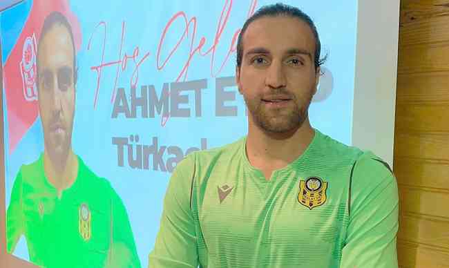 Goleiro turco Ahmet Eyp Trkaslan, do Malatyaspor, morre aos 28 anos 