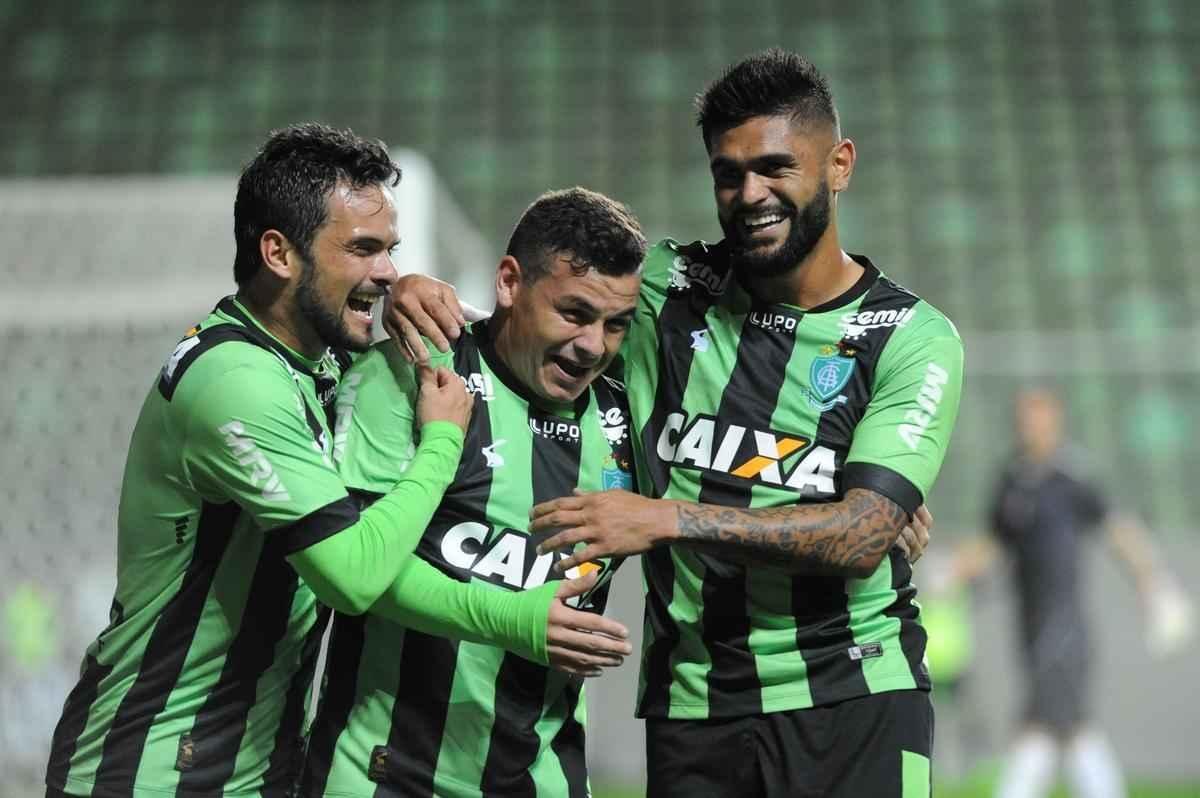 Amrica e Boa Esporte se enfrentaram no Independncia, pela 13 rodada da Srie B do Campeonato Brasileiro