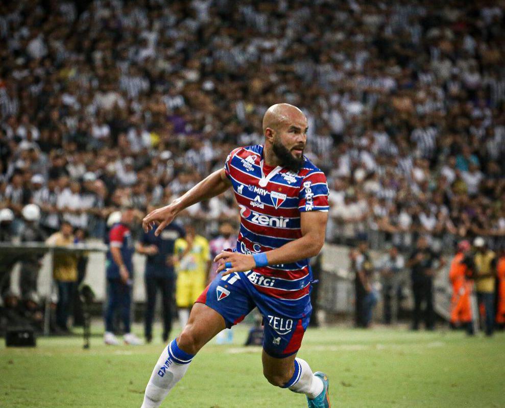 Jos Welison: volante emprestado ao Fortaleza