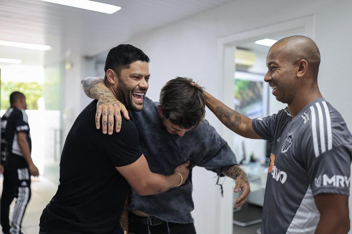 Veja fotos do primeiro dia de pr-temporada do Atltico