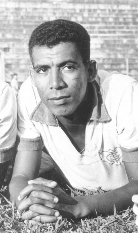 28/06/1964 - O jogador de futebol do Amrica Jair Bala