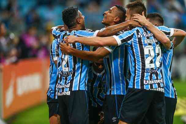 Atlético é dominado e perde para o Grêmio em partida do Brasileiro -  Superesportes