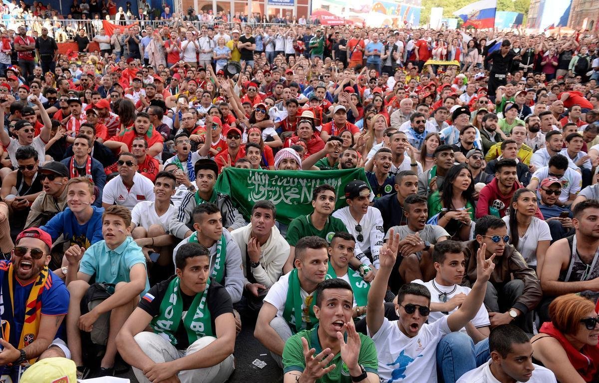 Seleo anfitri goleou Arbia Saudita por 5 a 0