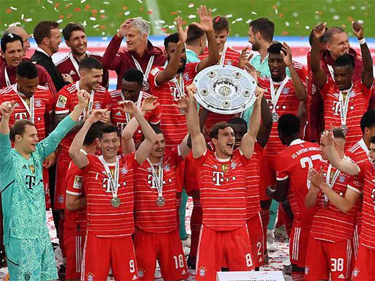 Na festa pelo título antecipado do Alemão, Bayern empata com Stuttgart -  Superesportes