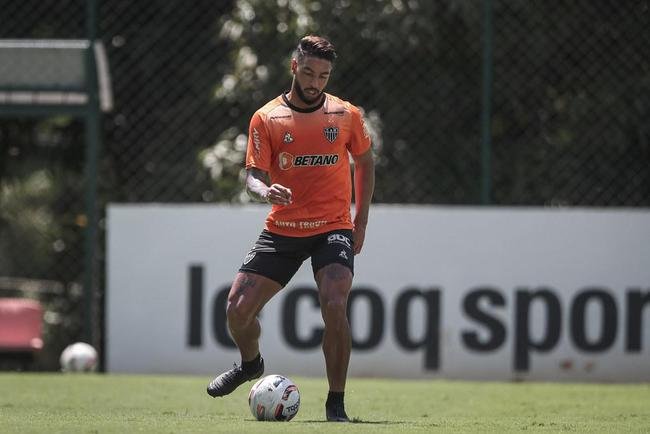 Atl�tico segue prepara��o para o cl�ssico; veja fotos