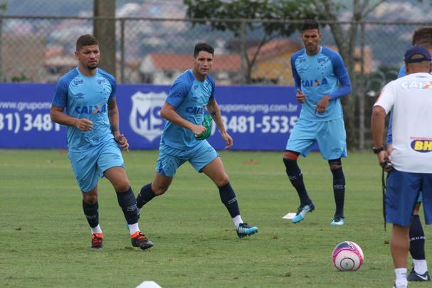 Imagens do treino do Cruzeiro nesta segunda-feira, 19 de fevereiro, na Toca da Raposa II