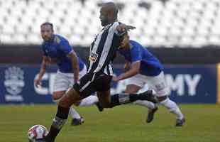 No Engenho, Botafogo e Cruzeiro empatam por 3 a 3, em duelo pela 11 rodada da Srie B