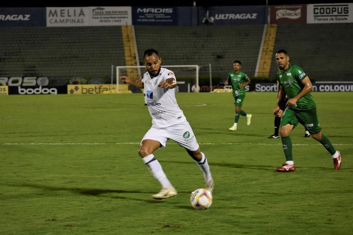 América e Guarani se enfrentaram no Brinco de Ouro, pela 32ª rodada da Série B