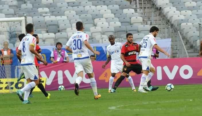 Imagens da partida entre Cruzeiro e Sport, duelo vlido pela 21 rodada da Srie A do Campeonato Brasileiro
