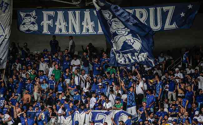 Torcida do Cruzeiro promete nova festa nas arquibancadas do Mineirão
