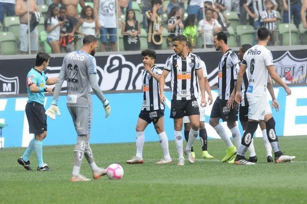Atltico bateu o Santos na estreia de Vagner Mancini em Belo Horizonte