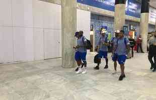 Galeria de fotos do desembarque do Cruzeiro no Aeroporto Santos Dumont, no Rio de Janeiro