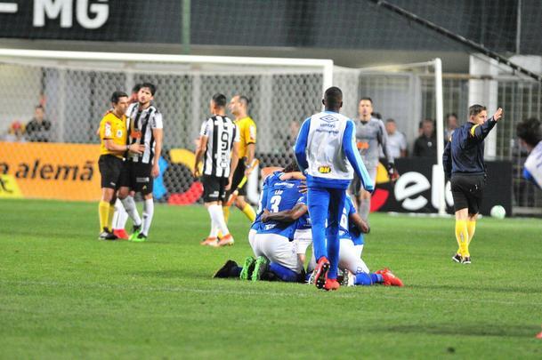 Atltico e Cruzeiro se enfrentaram pelas quartas de final da Copa do Brasil