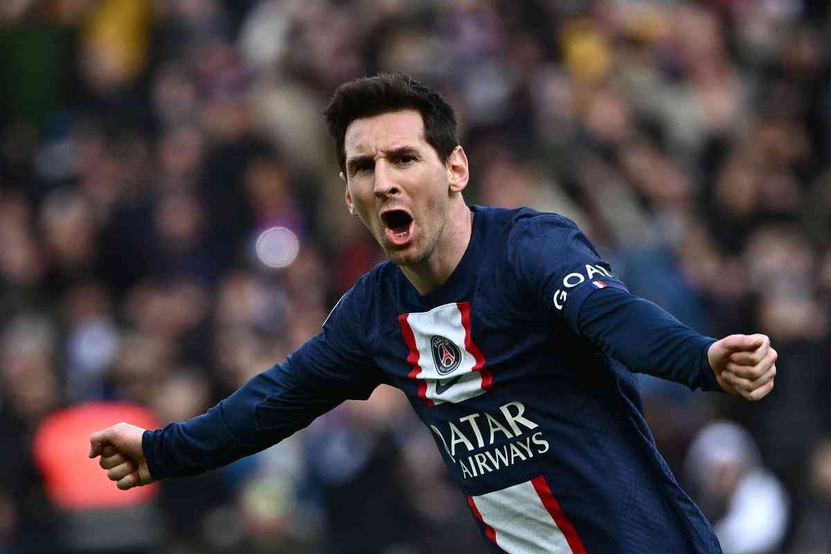 2 - Lionel Messi - 129
