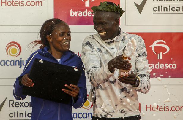 Kibiwott Kandie e Brigid Kosgei venceram as provas na São Silvestre
