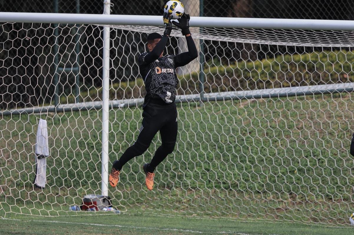 Fotos do treino do Atltico na Cidade do Galo
