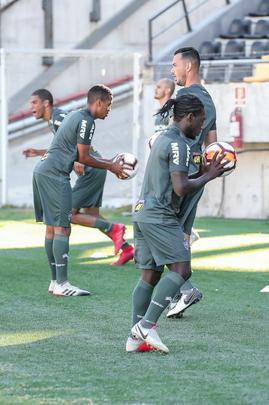 Veja fotos do treino do Atlético no Uruguai