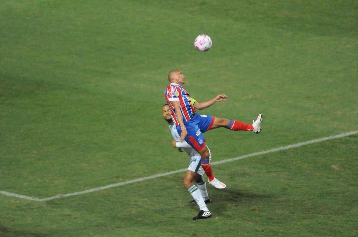 Veja as fotos do confronto entre Amrica e Bahia, no estdio Independncia, em BH, pela 27 rodada do Campeonato Brasileiro.