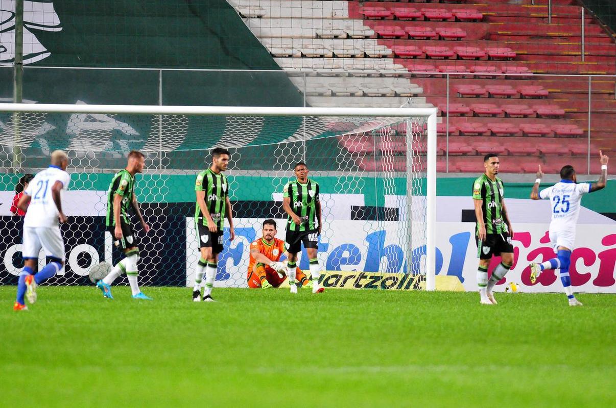 Amrica e Ava se enfrentaram no Independncia pela 20 rodada da Srie A do Campeonato Brasileiro