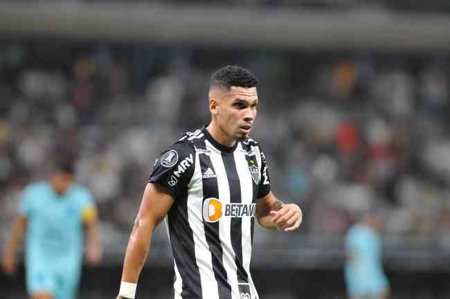 Paulinho quer Galo com 'faca entre os dentes' em jogos da