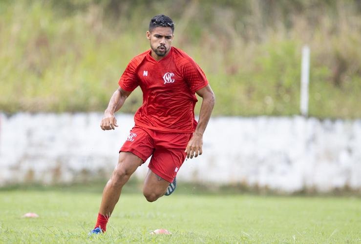 Com o elenco separado em quatro grupos, Náutico realiza primeiro dia de treinos, no Centro de Treinamento Wilson Campos, no bairro da Guabiraba, após quase três meses da suspensão das atividades, por conta da pandemia do coronavírus