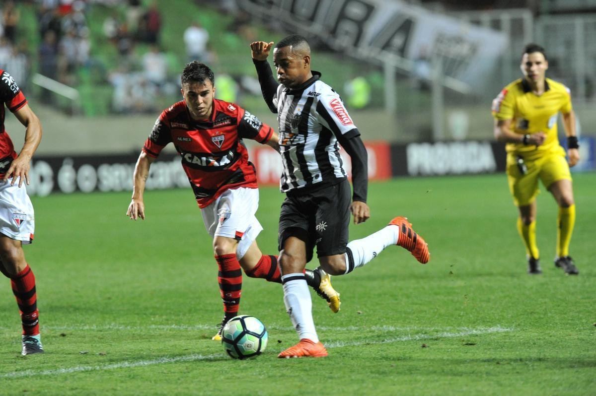 Galo recebeu o Atltico Goianiense, no Independncia, pela 33 rodada do Campeonato Brasileiro