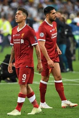 Decepo de jogadores e torcedores do Liverpool com perda do ttulo da Liga dos Campees para o Real