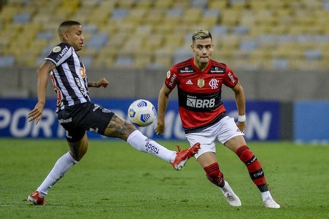 Imagens do jogo entre Flamengo e Atltico, no Maracan, pela 29 rodada do Campeonato Brasileiro