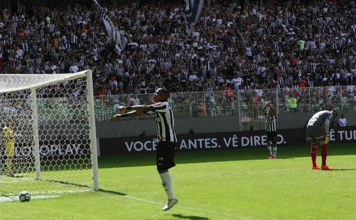 Imagens de Atltico x Ponte Preta