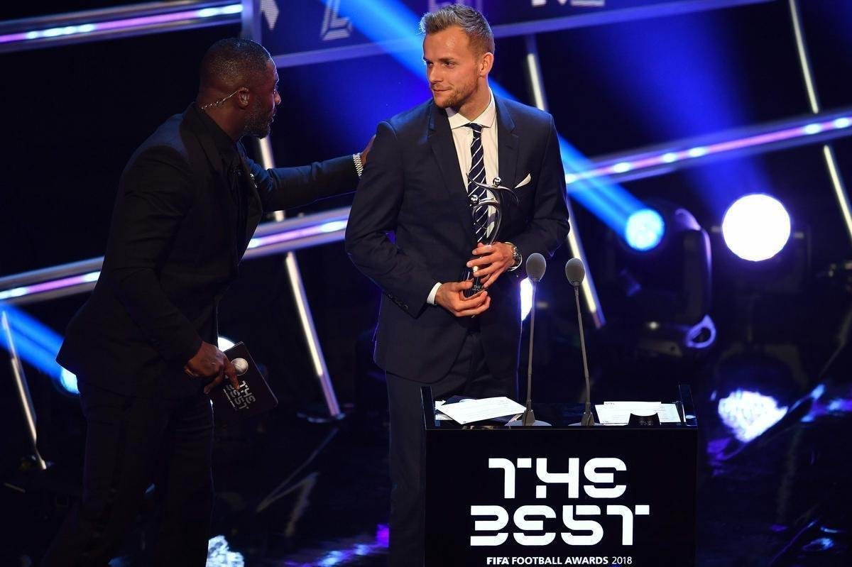 O jogador alemo Lennart Thy levou o prmio Fair Play