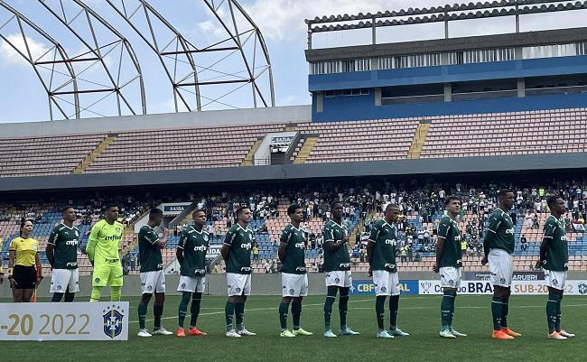 Palmeiras venceu o Flamengo nos pênaltis, com o brilho do goleiro Kaique