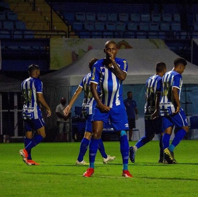 20 lugar - Ava - Matheus Lucas (foto), Getlio, Jonathan e Edilson (2 gols)
