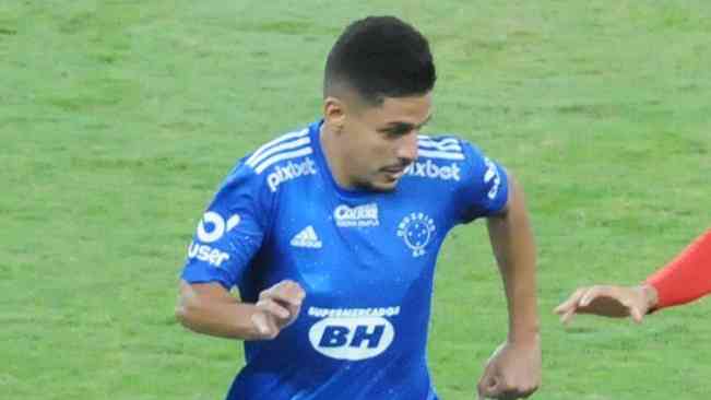 Suspenso, Neto Moura desfalcará o Cruzeiro contra o Ituano na Série B