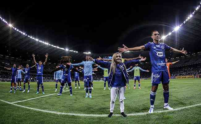 Torcida do Cruzeiro voltou a marcar presença no Mineirão em duelo com Sport