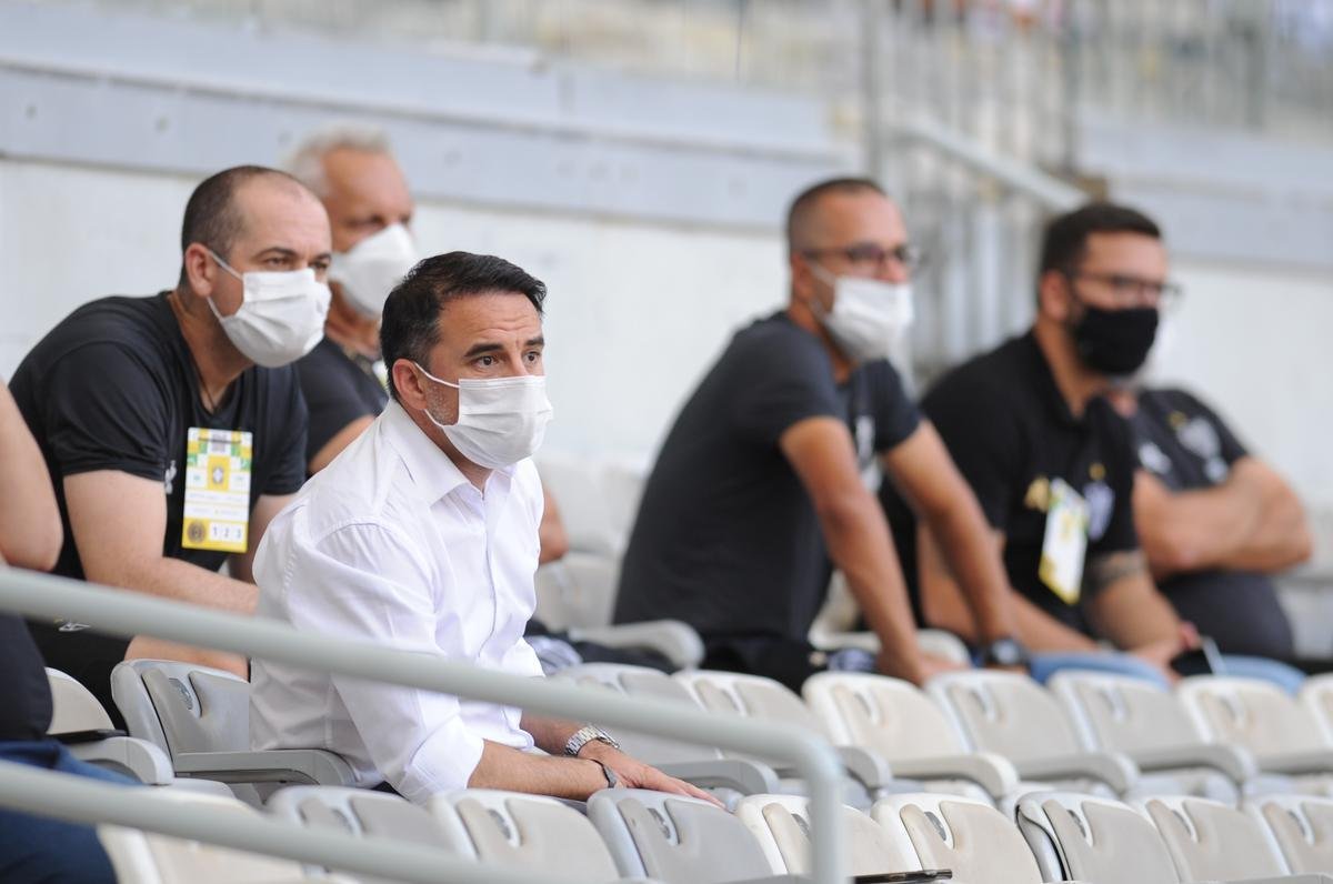 Fotos do duelo entre Atltico e Fortaleza, no Mineiro, em Belo Horizonte, pela 33 rodada do Campeonato Brasileiro