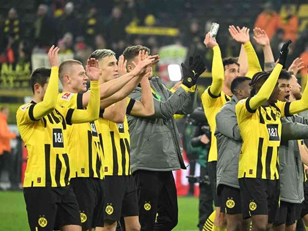 Borussia Dortmund tropeça mais uma vez e empata com Augsburg na Bundesliga  - Folha PE