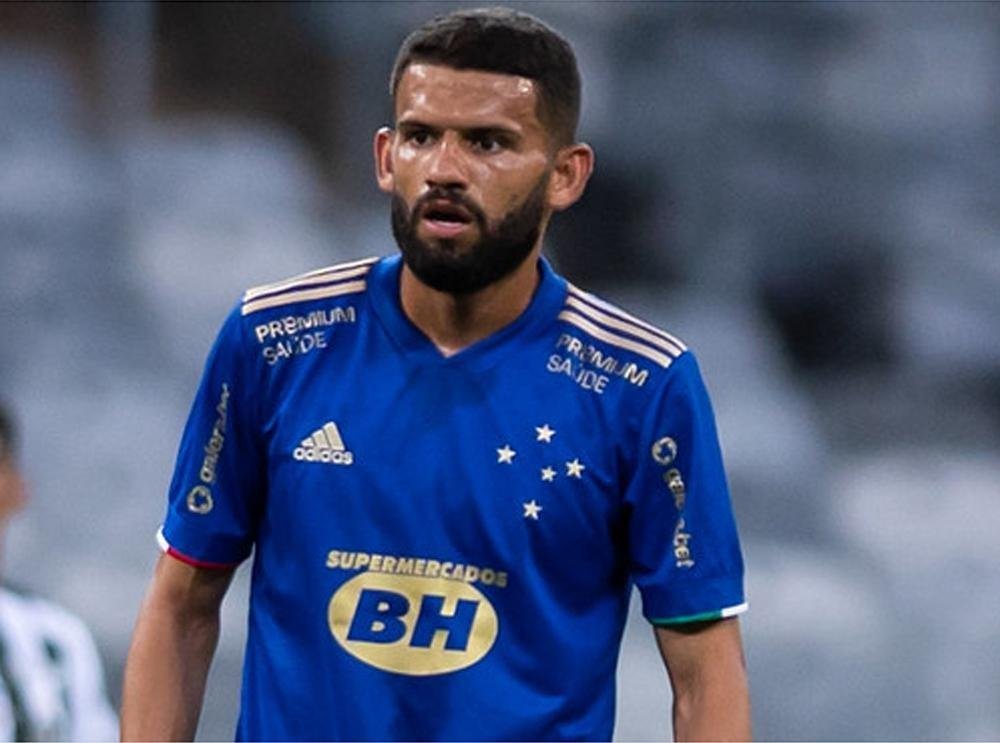 Jadson (volante) - 5.9