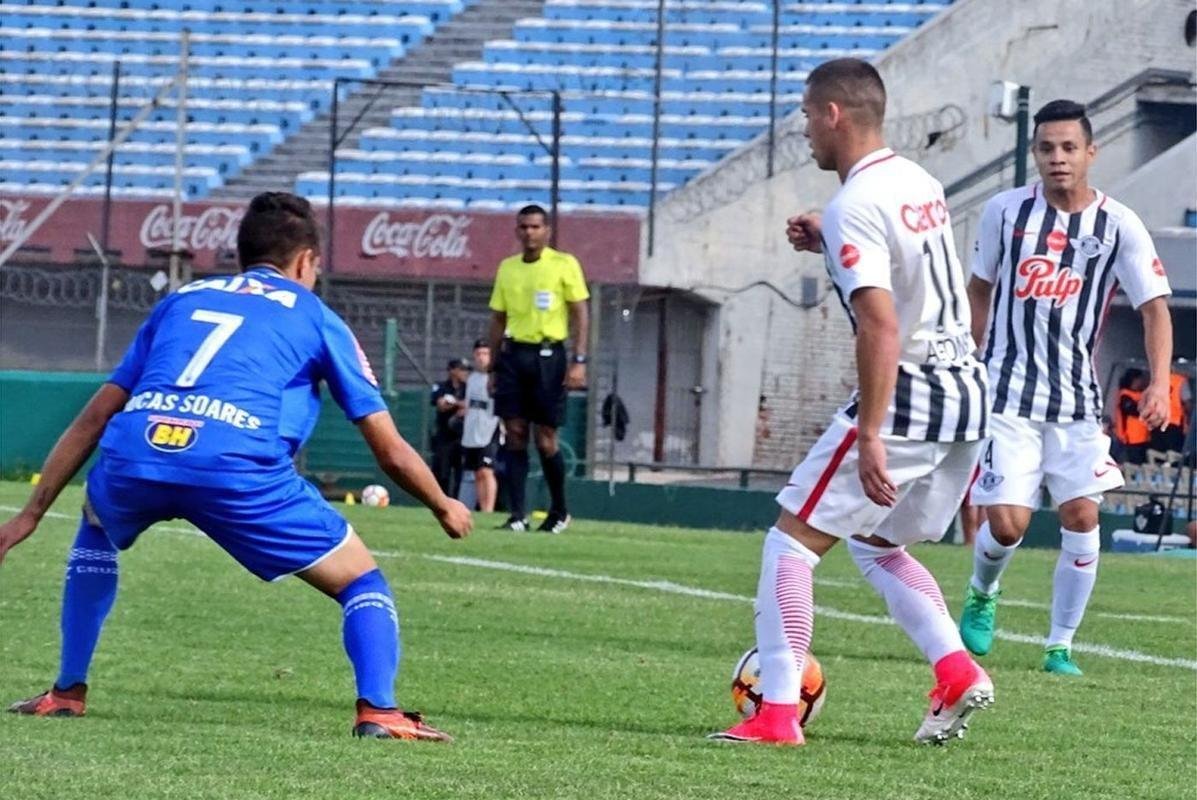 Fotos de Libertad 3x1 Cruzeiro (Divulgao/Conmebol)