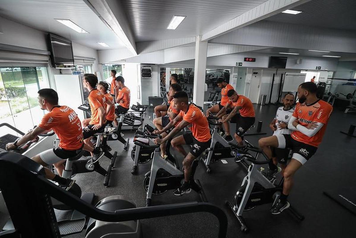 Galo treinou em preparao para o jogo contra o Fortaleza 