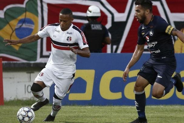 Em junho de 2018, o Santa Cruz lançou seus dois uniformes para a disputa da Série C do mesmo ano e início de 2019