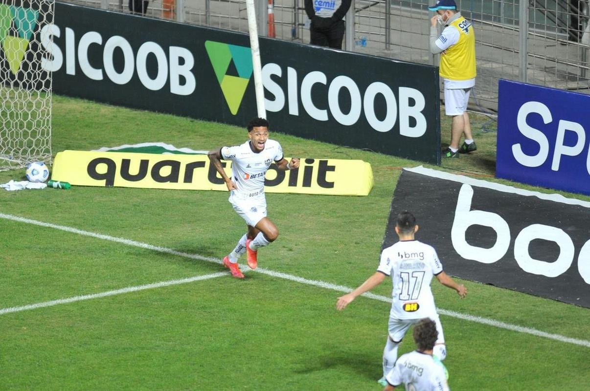 Fotos do jogo entre Amrica e Atltico