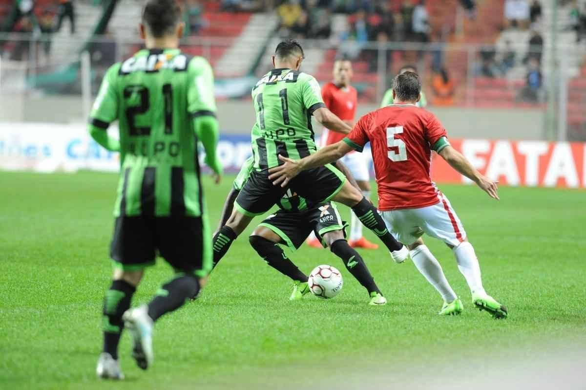Amrica e Boa Esporte se enfrentaram no Independncia, pela 13 rodada da Srie B do Campeonato Brasileiro