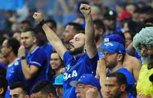 Torcida do Cruzeiro na partida contra o Fluminense, no Mineiro, pelo Campeonato Brasileiro