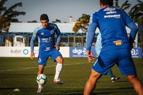Equipe se prepara para o clássico contra o Atlético, na quinta-feira, às 20h, pela ida da Copa do Brasil