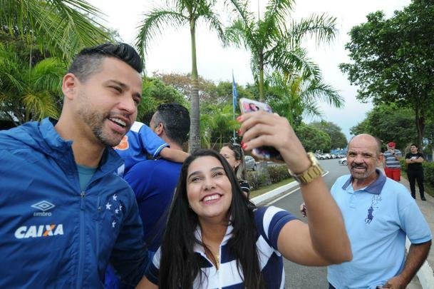 Toca da Raposa II teve sexta-feira descontrada por conta da volta de Ded  Seleo