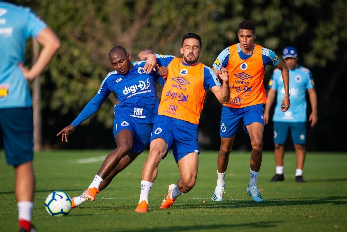 Fotos do treino do Cruzeiro desta quarta-feira, 21 de agosto, na Toca da Raposa II