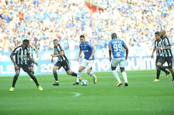 Imagens do jogo entre Cruzeiro e Botafogo, pela 19 rodada do Brasileiro, no Mineiro