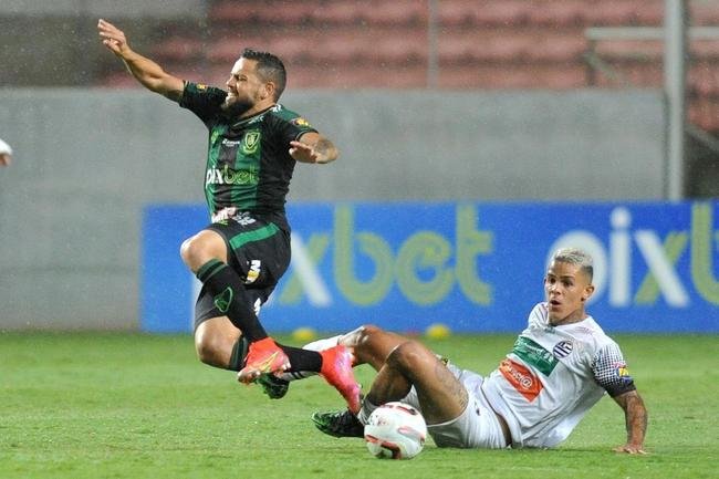 Fotos de Amrica x Athletic, no Independncia, pelo Campeonato Mineiro