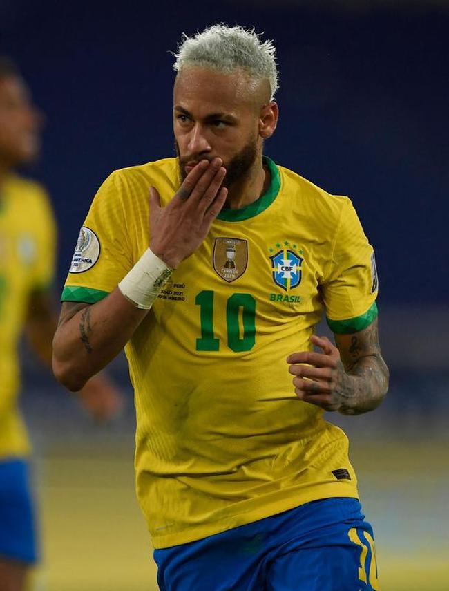 Brasil e Peru se enfrentaram pela segunda rodada do Grupo B da Copa Amrica